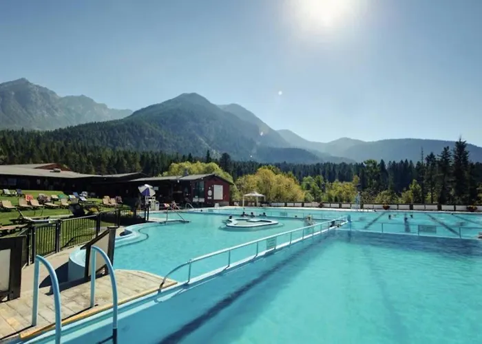 Beautiful Mountain Getaway In The Columbia Valley